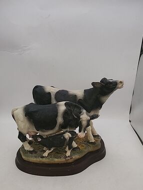 Cow Family Figurine